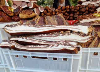 GALERIE FOTO Slaninijada 2025: Tradiție și recorduri culinare în Banatul sârbesc