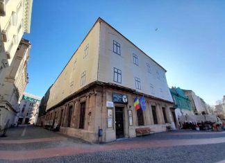 A început transformarea radicală a Bibliotecii Județene din Piața Libertății: modificări interioare și exterioare, mansardare, sala de lectură pe două etaje și lift panoramic