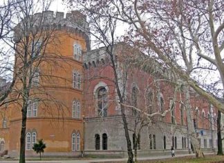 Se caută constructor pentru restaurarea Castelului Huniade. Sunt patru surse de finanțare în valoare de peste 20 de milioane de euro