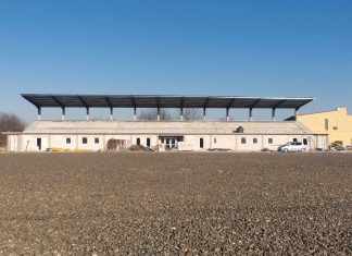 GALERIE FOTO Avansează lucrările la stadionul din Ronaț. În patru luni ar putea să fie gata