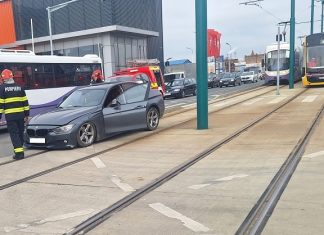 Tramvaiele de pe Stan Vidrighin au intrat pe „banda de BMW”, blocând traficul