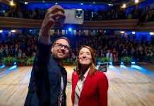 Roberta Metsola, în dialog cu peste 800 de tineri din Timișoara: „Nu renunța niciodată la ce crezi. Luptă pentru ideile tale”