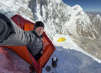 Horia Colibășanu continuă ascensiunea spre vârful Nanga Parbat, după instalarea taberei 2