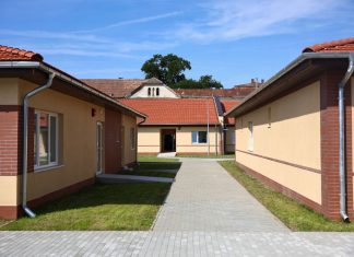 Trei locuințe protejate și un centru de zi pentru persoanele cu dizabilități, finalizate la Periam (video)