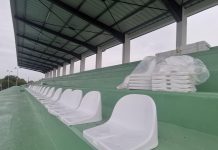 FOTO Începe montarea scaunelor pe noul stadion din Mehala. Se lucrează și la tartanul de pe pista de atletism și de pe terenul de baschet