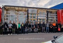 23 de migranți din Asia, descoperiți într-un camion pe Autostrada A1