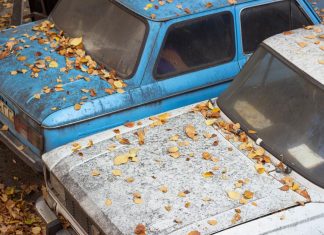 Primăria Lugoj dă startul „curățeniei” în parcări: rablele vor dispărea de pe domeniul public