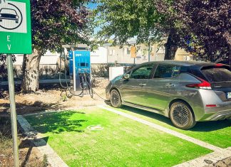 Dumbrăvița are 5 noi stații de încărcare pentru mașini electrice, printr-o investiție de peste 1,1 milioane de lei