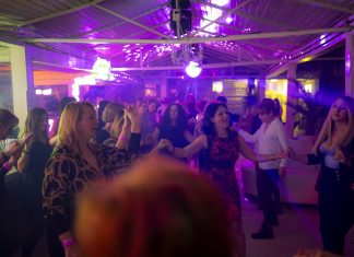 MAMA DANSEAZĂ – Eveniment unic pentru femei