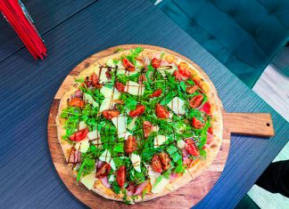 Anne’s Fast Food lansează o ofertă specială pentru timișoreni: a treia pizza, din partea casei