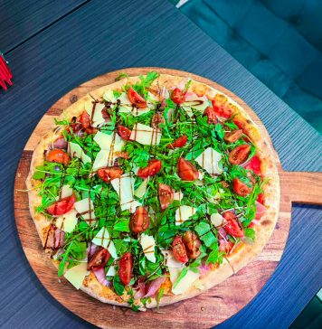 Anne’s Fast Food lansează o ofertă specială pentru timișoreni: a treia pizza, din partea casei