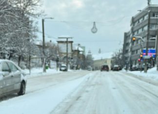 Utilaje puține, firme mobilizate fără claritate contractuală: acuzații privind gestionarea ninsorii la Timișoara