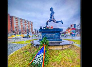 Respect pentru memoria unei legende: Hunedoara îl comemorează pe Michael Klein, legendă a fotbalului românesc
