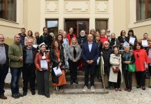 Expoziție de artă la Palatul Apelor: „Apa – interferențe culturale” aduce zeci de artiști în fața publicului