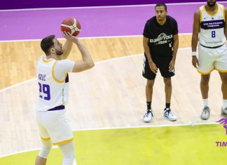 SCM Politehnica Timișoara reia campionatul cu o deplasare la Galați în etapa a 22-a