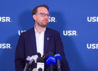 Dominic Fritz atacă PSD: „Au declanșat o criză politică într-un moment critic”