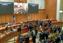 Guvernul Bolojan, demis de Parlament: moțiunea PSD-AUR trece cu 281 de voturi