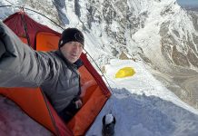 Alpinistul timișorean Horia Colibășanu pornește spre unul dintre cei mai dificili optmiari ai lumii