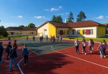 Viorel Mărcuți anunță finalizarea reabilitării Școlii din Utvin înainte de noul an școlar