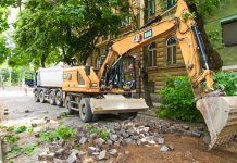 Primăria Timișoara a început transformarea Pieței Corneliu Micloși într-un parc urban (foto)