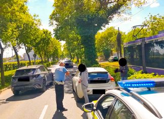 Aproape 300 de pietoni, amendați în Timișoara pentru traversare pe roșu sau prin locuri nepermise