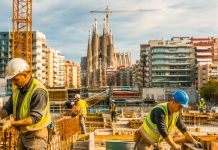 Economia Spaniei se bazează tot mai mult pe lucrătorii străini. România, în topul contribuabililor