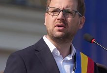 Reacția lui Dominic Fritz după decizia CCR: „Nevoia mafiei privilegiaților de a scăpa de mine îi face să acționeze disperat până într-acolo încât demolează bazele democrației”! Primarul anunță demersuri la CEDO