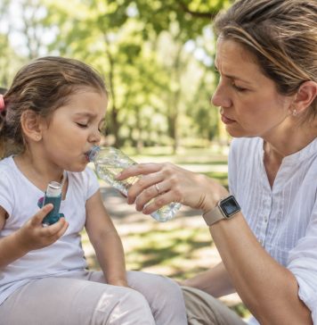Medicii avertizează: Canicula poate agrava bolile respiratorii la copii